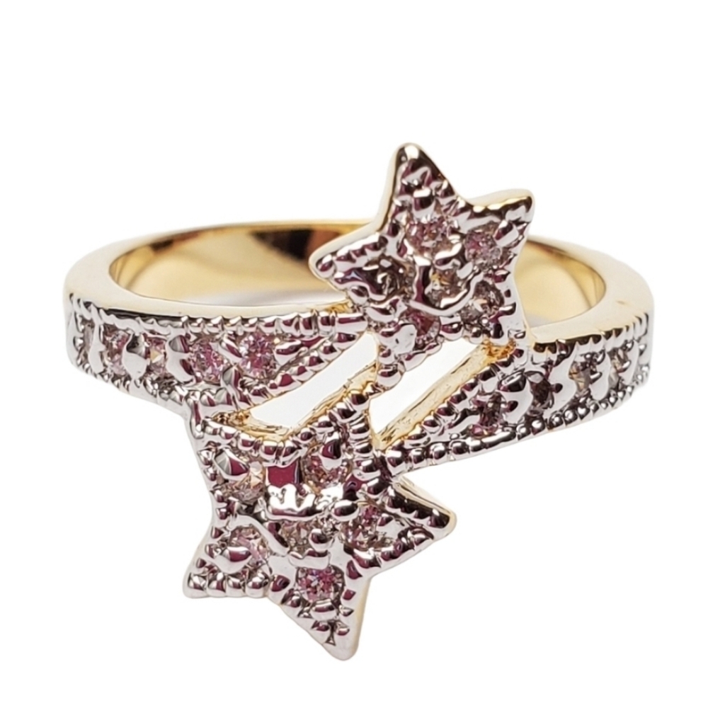 Gold Wrap around Star Ring size 6 Celestial Style With Cubic Zirconia *